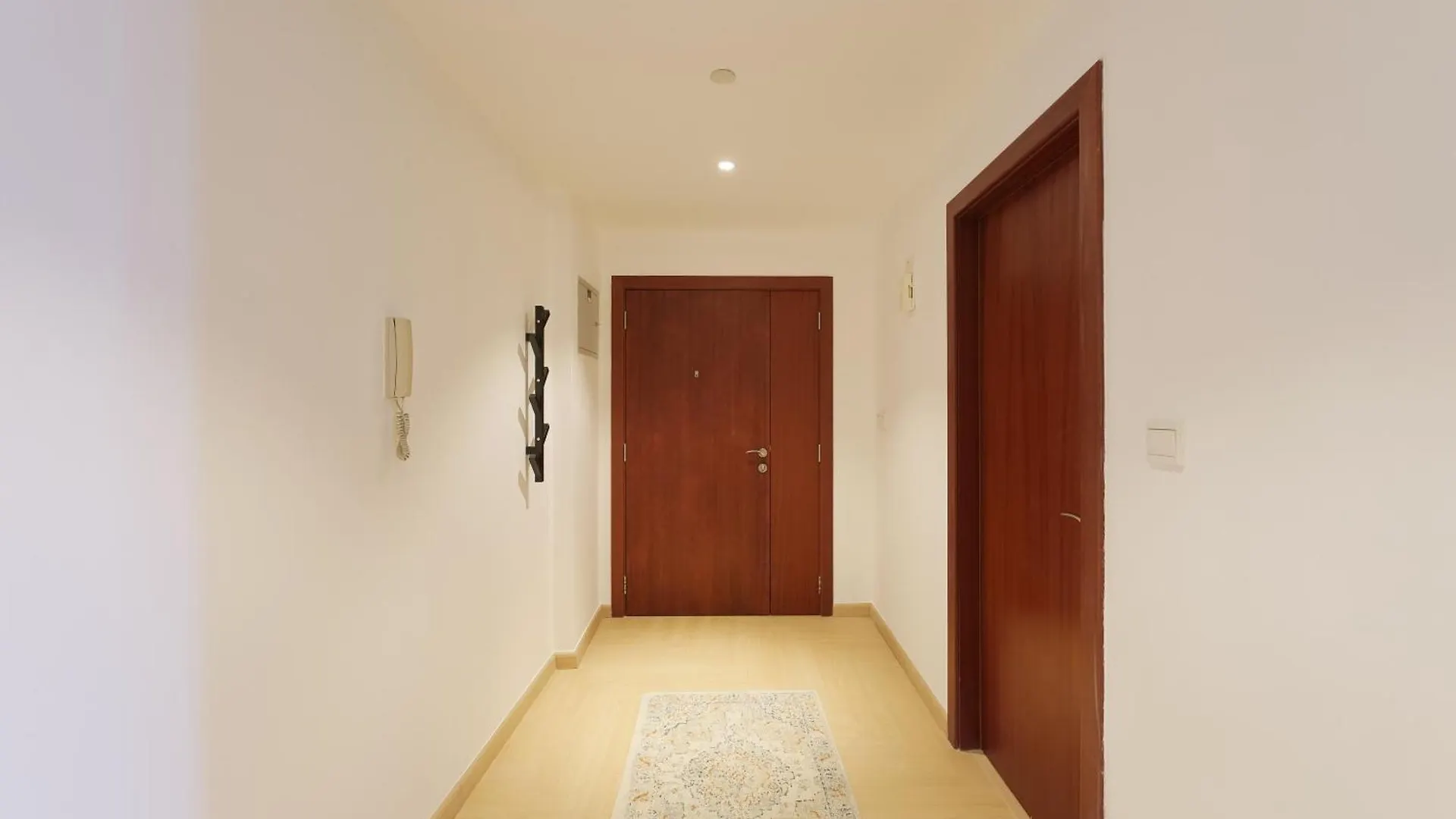 Modern Luxe Apartment Jumeirah Beach Residences Dubai