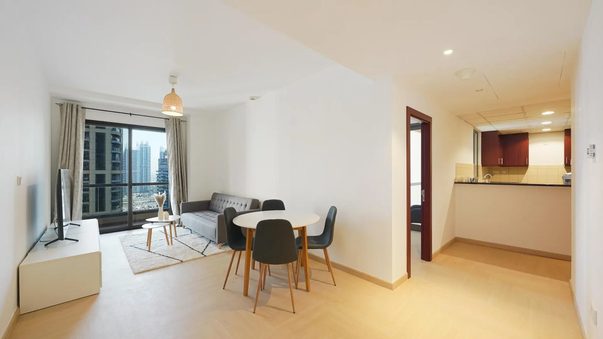 Modern Luxe Apartment Jumeirah Beach Residences Dubai